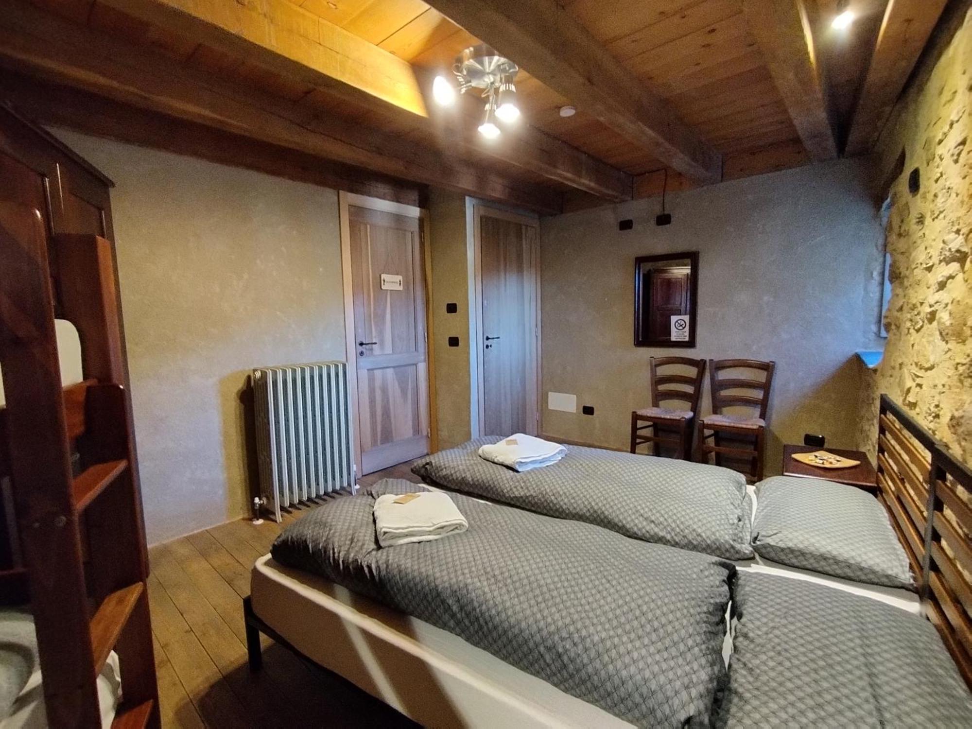 Rifugio Ca' Da Cardella Hotel Mendatica Room photo