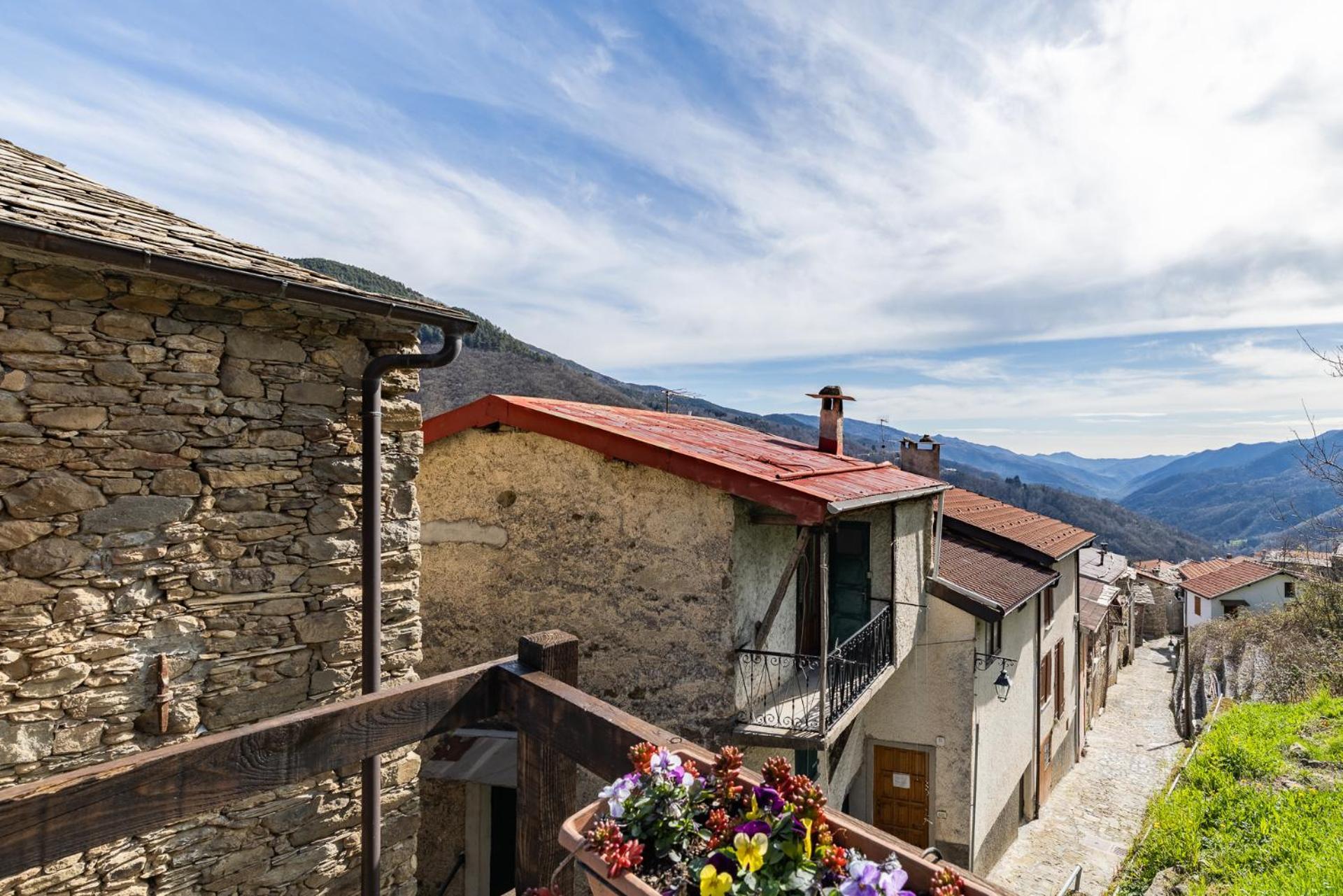 Rifugio Ca' Da Cardella Hotel Mendatica Exterior photo